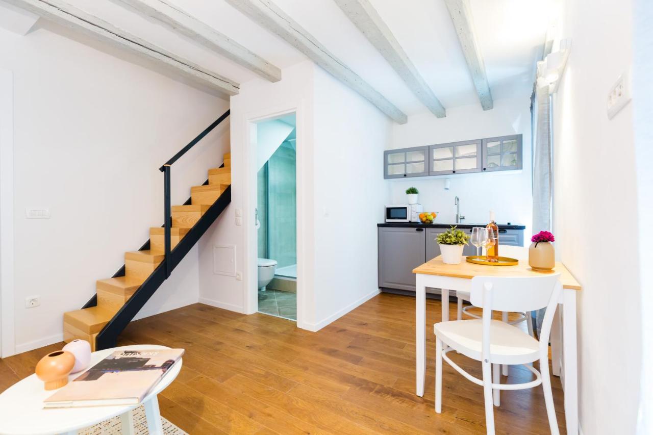 Cozy Montalbano Studios By Irundo Rovinj Extérieur photo