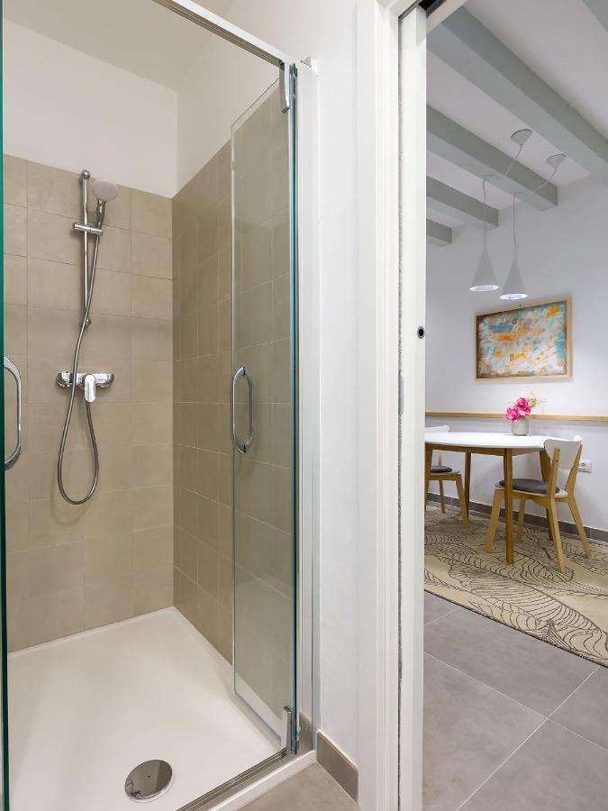 Cozy Montalbano Studios By Irundo Rovinj Extérieur photo